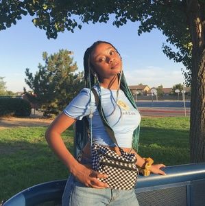 Meet your Posher, Imani